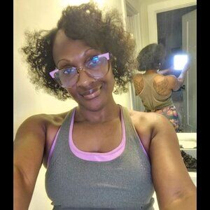 Meet your Posher, Latrice